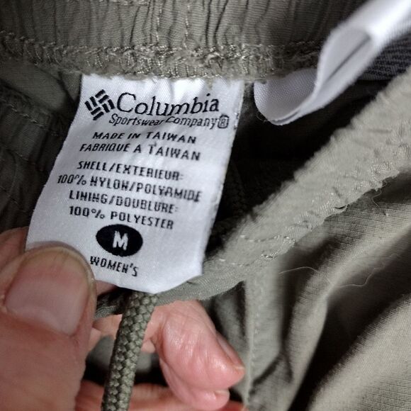 Columbia shorts  - Picture 3 of 7